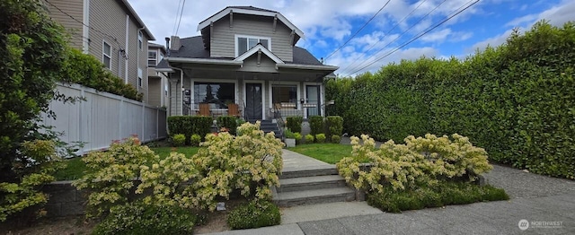 816 N 43rd St, Seattle, WA 98103 - view of front facade featuring a porch