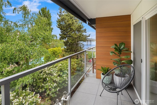 2501 Canterbury Ln E Unit 318, Seattle, WA 98112 - balcony with a water view