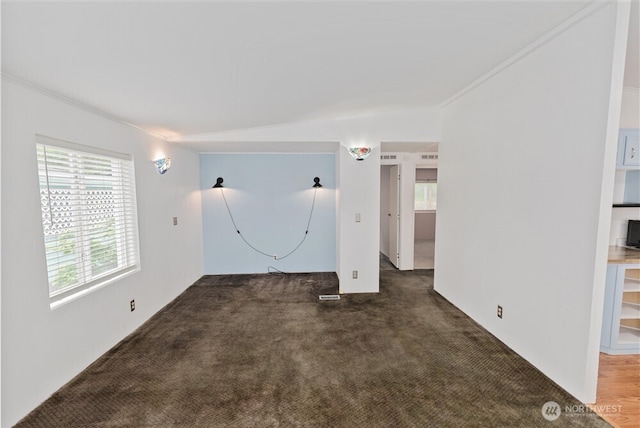1101 S Scheuber Rd # 27, Centralia, WA 98531 - carpeted empty room featuring plenty of natural light and ornamental molding