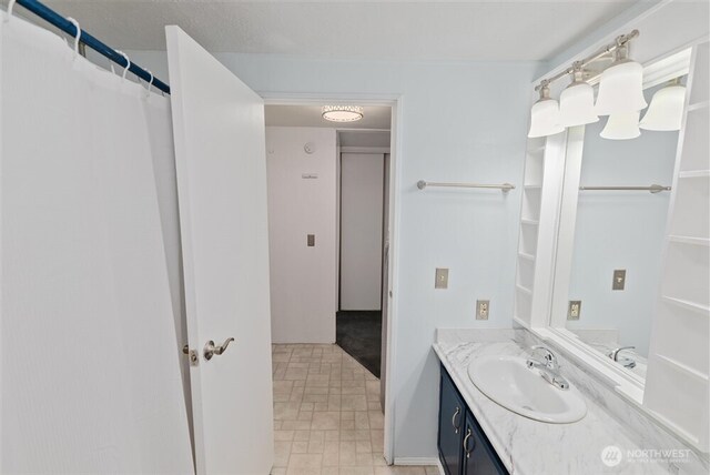 1101 S Scheuber Rd # 27, Centralia, WA 98531 - full bathroom with vanity