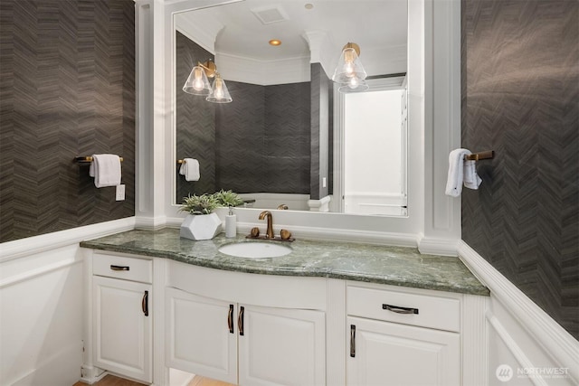 9234 NE 25th St, Clyde Hill, WA 98004 - bathroom with vanity