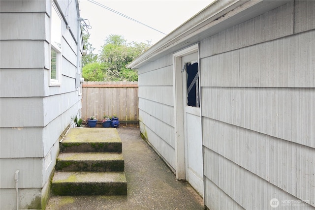 1917 NE 143rd St, Seattle, WA 98125 - view of stairway