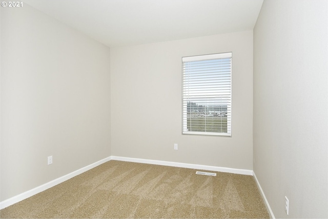 15326 NE 70th St, Vancouver, WA 98682 - carpeted spare room with baseboards