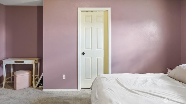 1115 S Rose Pl, Othello, WA 99344 - carpeted bedroom featuring baseboards