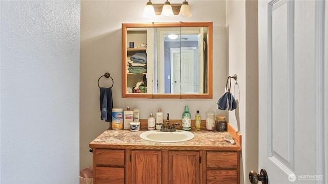 1115 S Rose Pl, Othello, WA 99344 - bathroom featuring vanity