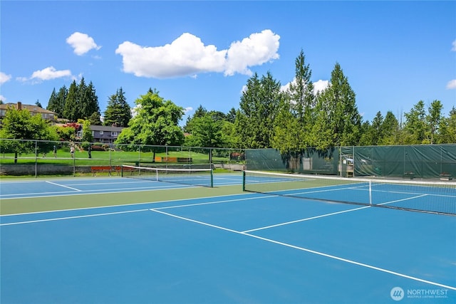 17905 NE 19th Pl, Bellevue, WA 98008 - view of tennis court with community basketball court