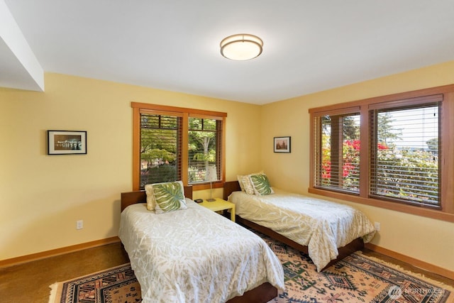 1433 Madison St, Port Townsend, WA 98368 - carpeted bedroom featuring baseboards