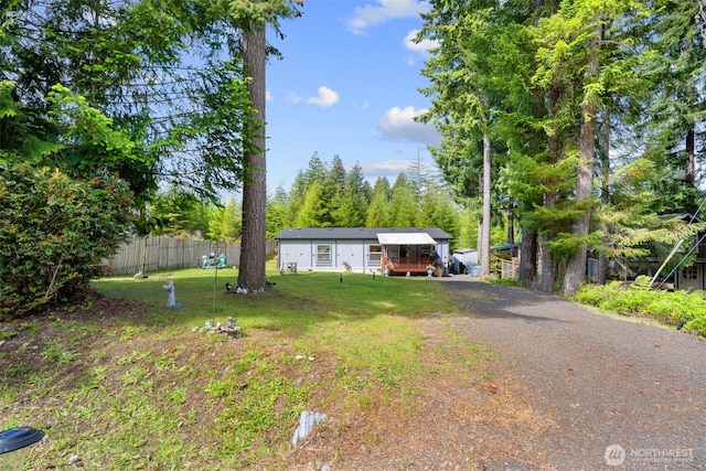 300 E Skookum Dr NE, Shelton, WA 98584 - manufactured / mobile home featuring dirt driveway