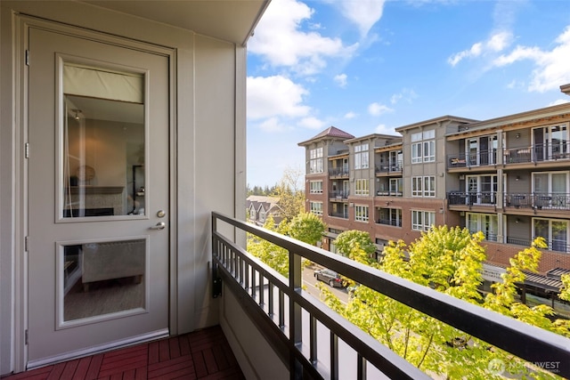 1840 25th Ave NE Unit 308, Issaquah, WA 98029 - view of balcony