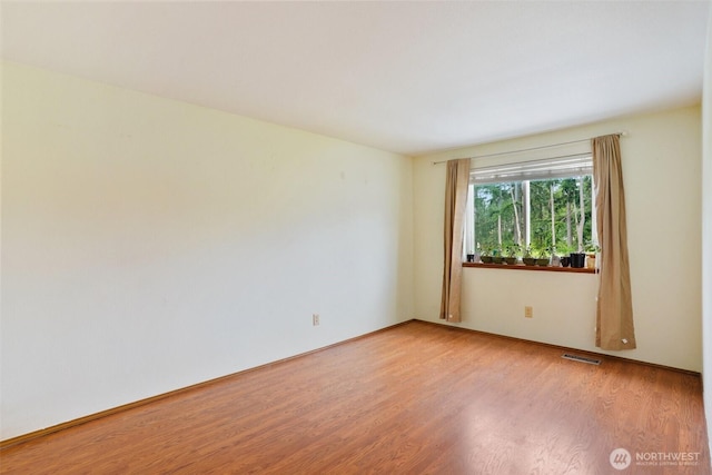 3008 S 365th Ct, Federal Way, WA 98003 - empty room with light wood-style floors