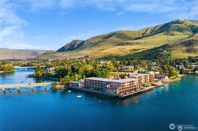 322 W W Woodin Ave Unit 523, Chelan, WA 98816 - drone / aerial view of a water and mountain view