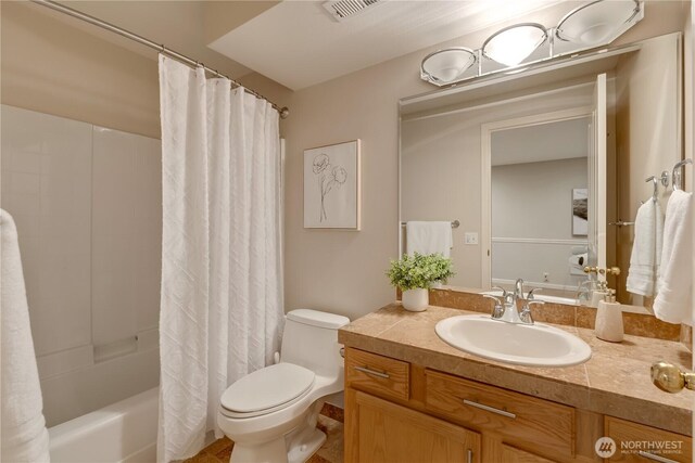 12045 Lakeside Pl NE, Seattle, WA 98125 - bathroom with vanity, toilet, and shower / bath combo