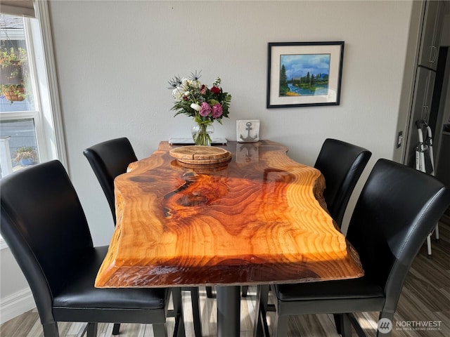 2615 Sea Crest Ave N, Long Beach, WA 98631 - dining space featuring wood finished floors