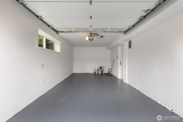 1831 201st Pl SW, Lynnwood, WA 98036 - garage featuring a garage door opener