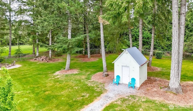 161 Malinka Ln, Chehalis, WA 98532 - view of yard with an outdoor structure and a storage shed