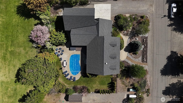 381 Pebble Beach Dr, Cle Elum, WA 98922 - aerial view of property's location featuring a pool
