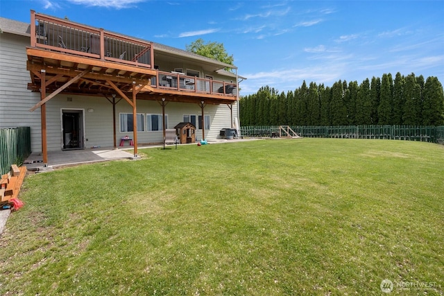 2707 Angel Ln, East Wenatchee, WA 98802 - rear view of property featuring a wooden deck and a patio area