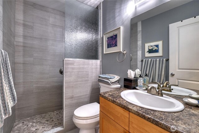 157 Northwood Dr, Point Roberts, WA 98281 - bathroom with a walk in shower, vanity, and toilet