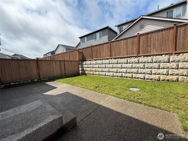 18708 108th Ave SE, Puyallup, WA 98374 - view of yard featuring a patio
