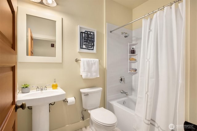 120 Hall Brothers Loop NW Unit 103, Bainbridge Island, WA 98110 - full bath featuring toilet and shower / bathtub combination with curtain
