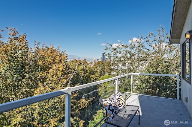 1604 11th Ave S Unit 402, Seattle, WA 98134 - view of balcony