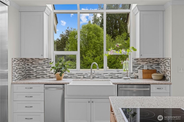 8484 NE County Park Rd, Bainbridge Island, WA 98110 - kitchen with a sink, dishwasher, backsplash, black electric cooktop, and white cabinetry
