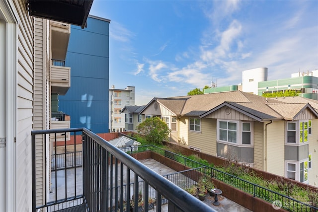 303 23rd Ave S Unit 308, Seattle, WA 98144 - balcony featuring a residential view