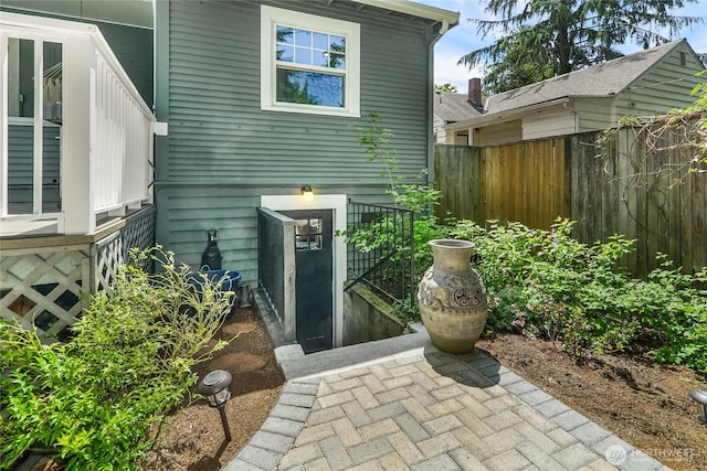 746 N 89th St, Seattle, WA 98103 - view of patio / terrace
