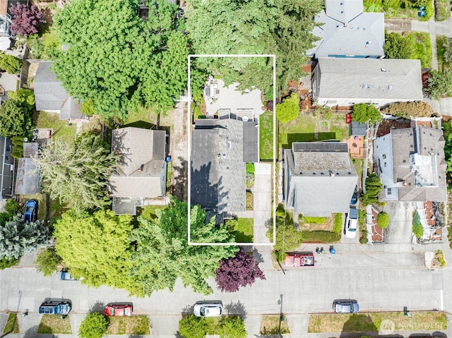 746 N 89th St, Seattle, WA 98103 - aerial perspective of suburban area with property boundaries highlighted