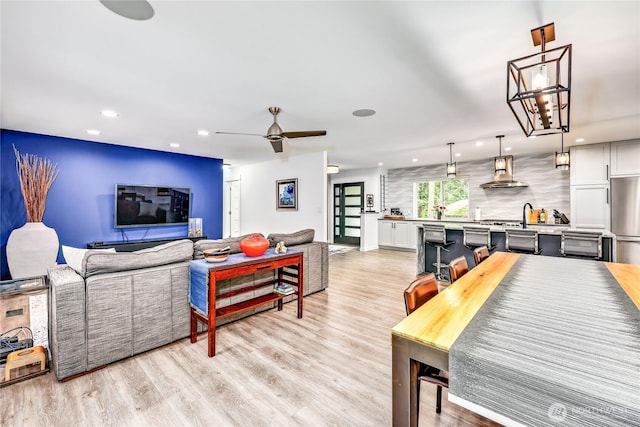 30 Hemlock Ct, Port Townsend, WA 98368 - living area featuring light wood finished floors, recessed lighting, and a ceiling fan