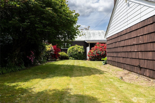 1122 G St, Centralia, WA 98531 - view of green lawn
