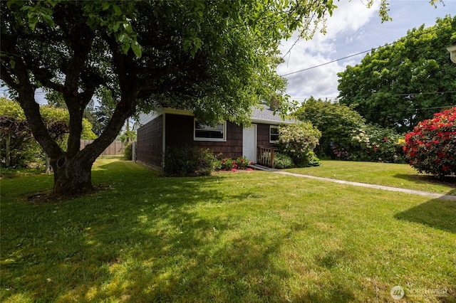 1122 G St, Centralia, WA 98531 - view of green lawn