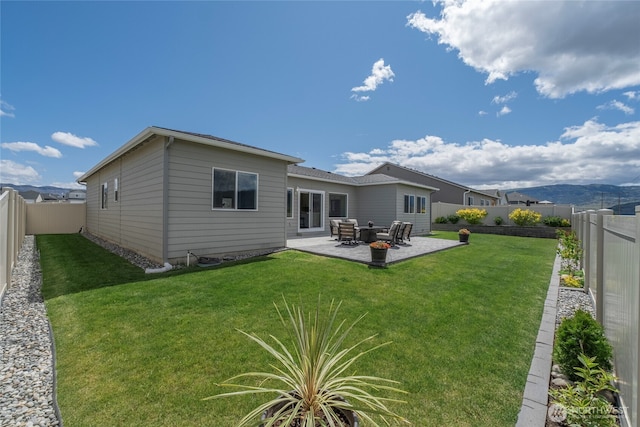 28 S Millbrook, East Wenatchee, WA 98802 - rear view of property featuring a patio