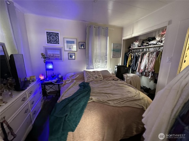 1205 E Maple St, Bellingham, WA 98225 - bedroom with a closet