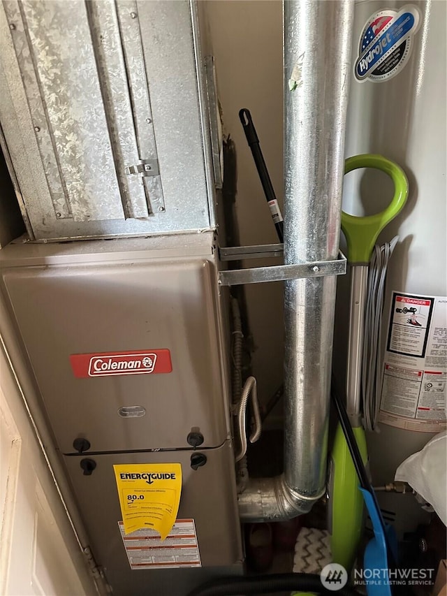 1205 E Maple St, Bellingham, WA 98225 - utilities featuring heating unit