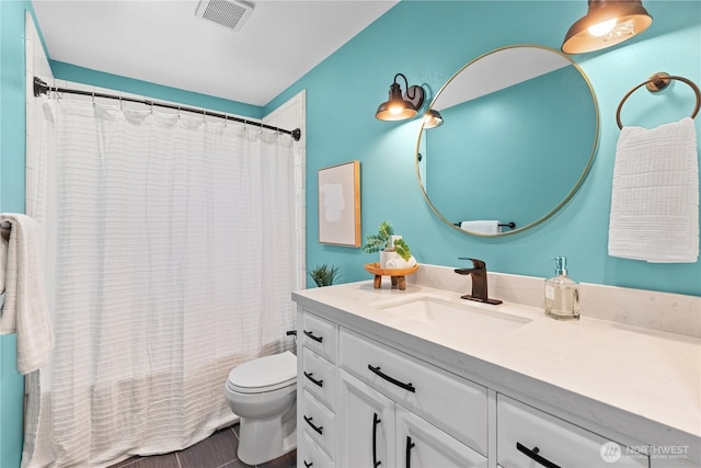 1510 N Mason Ave, Tacoma, WA 98406 - full bath featuring vanity, toilet, and shower / bath combo