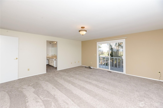 3579 NW Dodson Rd, Ephrata, WA 98823 - empty room with light carpet and baseboards