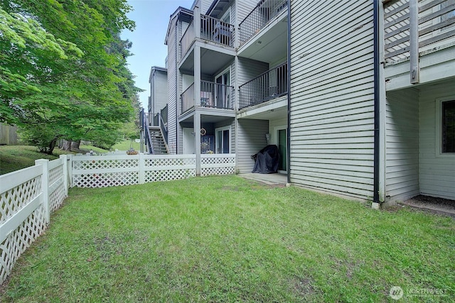 15415 35th Ave W Unit F102, Alderwood, WA 98087 - view of yard