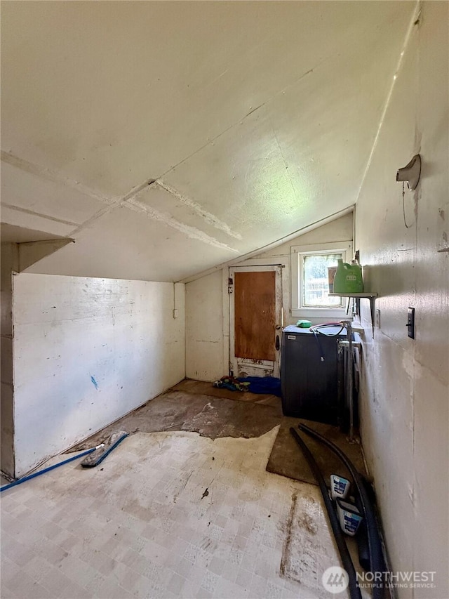 212 N 4th St, Dayton, WA 99328 - additional living space with lofted ceiling