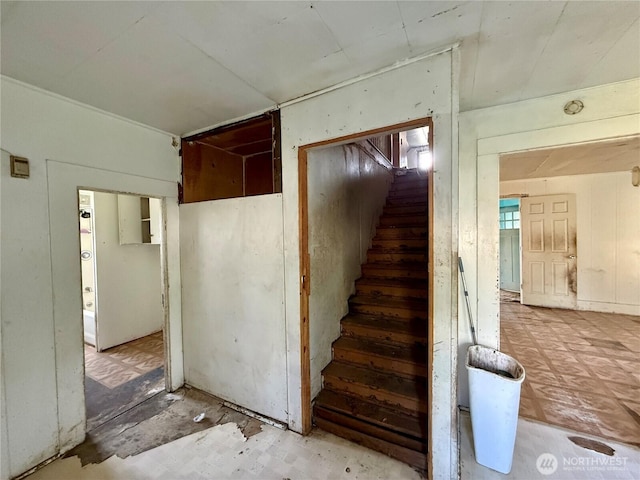 212 N 4th St, Dayton, WA 99328 - view of stairway