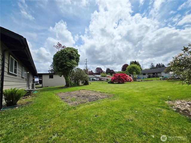 810 H St, Forks, WA 98331 - view of green lawn