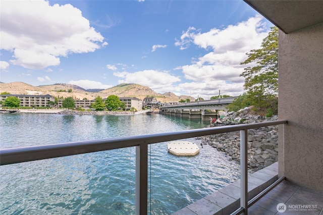 322 W Woodin Ave Unit 711, Chelan, WA 98816 - water view featuring a mountainous background