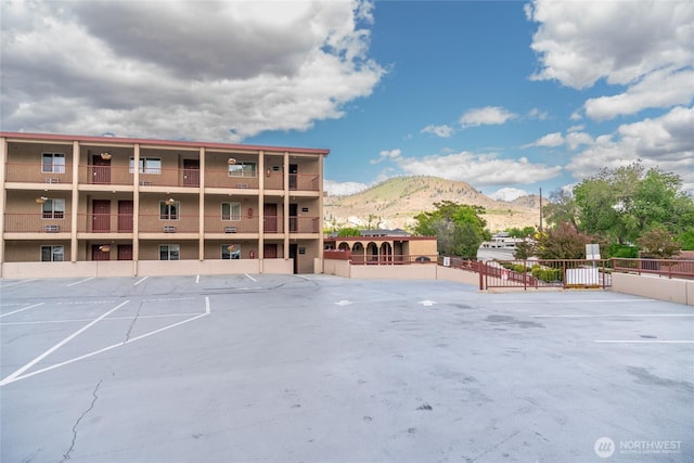 322 W Woodin Ave Unit 711, Chelan, WA 98816 - view of property with a mountain view and uncovered parking