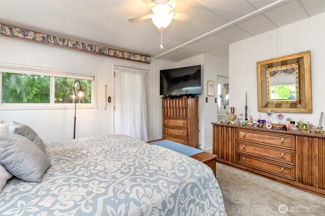 2101 S 324th St Unit 136, Federal Way, WA 98003 - carpeted bedroom featuring a ceiling fan