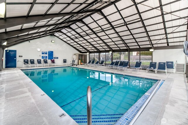 2101 S 324th St Unit 136, Federal Way, WA 98003 - view of indoor pool