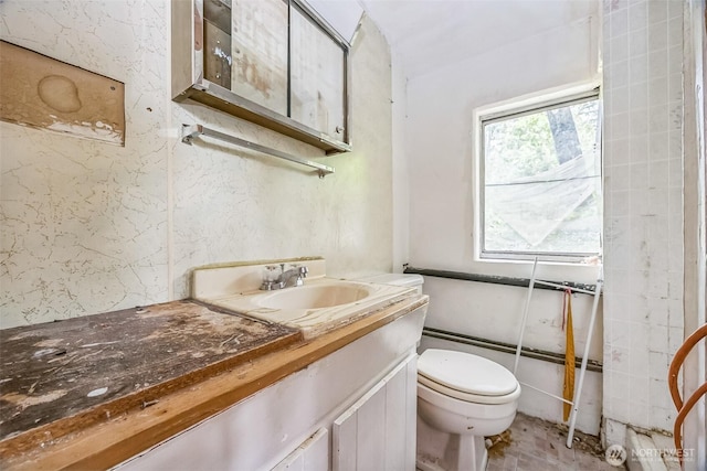 3122 Oas Dr W, University Place, WA 98466 - bathroom featuring toilet and vanity