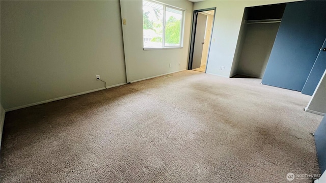 3732 S 254th Pl, Kent, WA 98032 - unfurnished bedroom with carpet flooring, baseboards, and a closet