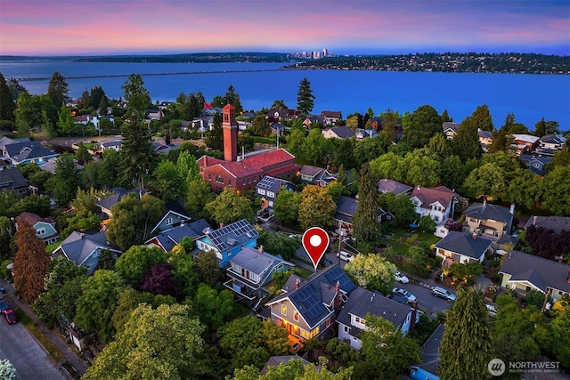 3227 37th Ave S, Seattle, WA 98144 - view of property location with nearby suburban area and a large body of water