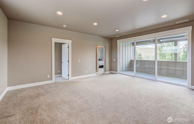 1400 Westpoint Pl, Wenatchee, WA 98801 - unfurnished room featuring light carpet, baseboards, and recessed lighting