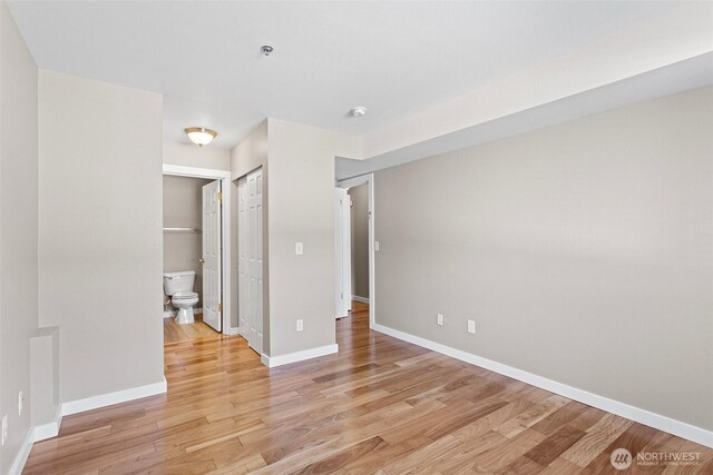 901 E Marine View Dr Unit 201, Everett, WA 98201 - unfurnished room featuring light wood-type flooring and baseboards